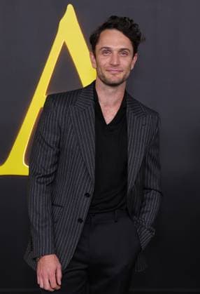 Los Angeles premiere of HBO Original s I Love LA at Paramount Theater Featuring: Colin Woodell Where: Los Angeles, California, United States When: 28 Oct 2025 Credit: Faye s Vision Cover Images EDITORIAL USE ONLY. NOT FOR USE BY NEWSPAPERS BASED IN THE UK. Copyright: xx coverimg55222661