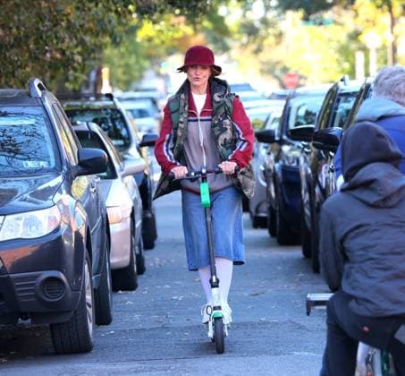 Cameron Diaz filming on the set of Bad Day in New Jersey Featuring: Cameron Diaz Where: New Jersey, United States When: 27 Oct 2025 Credit: Jose Perez INSTARimages EDITORIAL USE ONLY. NOT FOR USE BY NEWSPAPERS BASED IN THE UK. Copyright: xx instar55222817