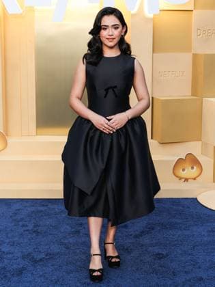 World Premiere Of Netflix s In Your Dreams American actress Jolie Hoang-Rappaport arrives at the World Premiere Of Netflix s In Your Dreams held at The Egyptian Theatre Hollywood in Hollywood, Los Angeles, California, United States. The Egyptian Theatre Hollywood, Hollywood, Los Angeles, California, USA California United States  Copyright: xImagexPressxAgencyx originalFilename: collin-worldpre251029_npuyo.jpg