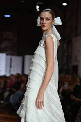 Atelier Couture bridal catwalk in Madrid, Spain - 29 Oct 2025 A model showcases creations by María Diezma during the Atelier Couture bridal catwalk within Madrid Fashion Week at Fabrica de Tapices. Madrid Spain Copyright: xAtilanoxGarciax xSOPAxImagesx FOTO53936