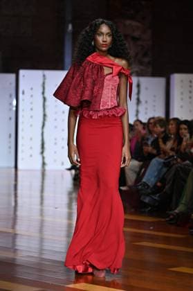 October 29, 2025, Madrid, Spain: A model showcases creations by Maria Diezma during the Atelier Couture bridal catwalk within Madrid Fashion Week at Fabrica de Tapices. Madrid Spain - ZUMAs197 20251029_aaa_s197_292 Copyright: xAtilanoxGarciax