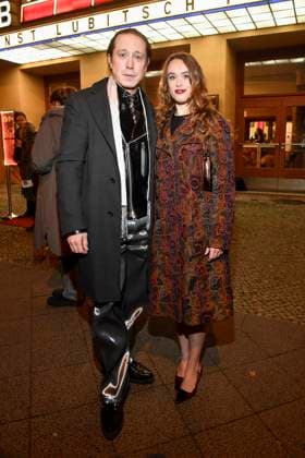 abb LubitschPreis Timo Jacobs and Alexis A Freidinger as guests at the award ceremony of the Ernst Lubitsch Prize at Kino Babylon Berlin on 29 10 2025 in Berlin Berlin Germany