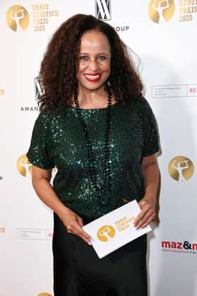 Raquel Crawford at the 67 award ceremony of the Ernst Lubitsch Prize 2025 at the Babylon Berlin cinema, 29 10 2025 Foto:xN.xKubelkax xFuturexImagex lubitsch_5015