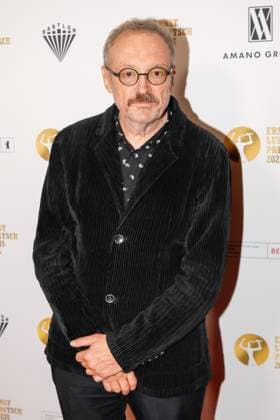 67 Award Ceremony of the Ernst Lubitsch Prize 2025 Berlin, 29 10 2025 Josef Hader at the 67 Award Ceremony of the Ernst Lubitsch Prize 2025 at Kino Babylon in Berlin Berlin Copyright: xMatthiasxGränzdörferx