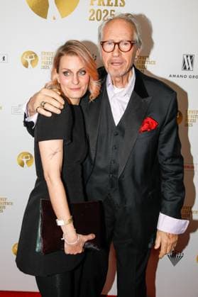 67 Award Ceremony of the Ernst Lubitsch Prize 2025 Berlin, 29 10 2025 Reiner Schöne with wife Anja Drendel at the 67 Award Ceremony of the Ernst Lubitsch Prize 2025 at the Babylon cinema in Berlin Berlin Copyright: xMatthiasxGränzdörferx