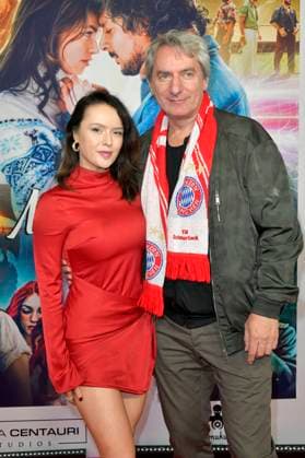 Till Schmerbeck with guest at the premiere of the movie Make Me Feel at Zoo Palast Berlin, 29 10 2025 Foto:xM.xBehrensx xFuturexImagex feel_5058