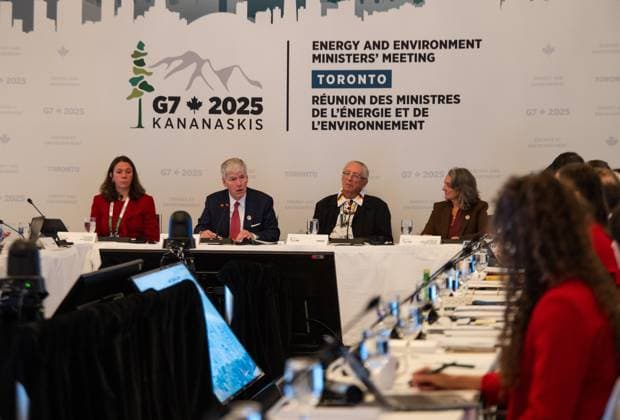 October 30, 2025, Toronto, On, Canada: Rachel McCormick, Director General, International Affairs, Strategic Policy and Innovation Sector, Natural Resources Canada, left to right, Tim Hodgson, Minister of Energy and Natural Resources, Stephen Laforme, Elder, and Julie Dabrusin, Minister of Environment and Climate Change, participate in the G7 Energy and Environment Ministers™ Meeting in Toronto, on Thursday, October 30, 2025. Toronto Canada  - ZUMAc35_ 20251030_zaf_c35_039 Copyright: xLauraxProctorx
