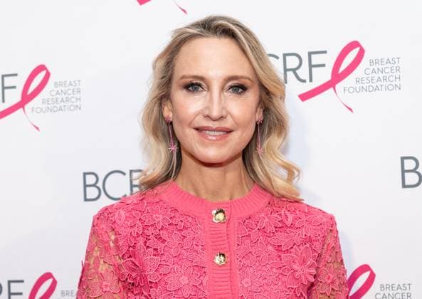 2025 Breast Cancer Research Foundation Awards Luncheon Kinga Lampert wearing earrings and bracelet by Robinson Pelham Pink Ribbon Collection attends Breast Cancer Research Foundation Awards Luncheon at Hilton Midtown in New York, NY on October 30, 2025. New York New York United States Copyright: LevxRadin