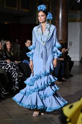 International Flamenco Fashion Week Madrid, (SIMOF) - 30 Oct 2025 A model walks in a Pilar Vera design at the International Flamenco Fashion Week Madrid, (SIMOF) show, at the Wellington Hotel. Madrid Spain Copyright: xAtilanoxGarciax xSOPAxImagesx FOTO54043