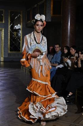 International Flamenco Fashion Week Madrid, (SIMOF) - 30 Oct 2025 A model walks in a Pilar Vera design at the International Flamenco Fashion Week Madrid, (SIMOF) show, at the Wellington Hotel. Madrid Spain Copyright: xAtilanoxGarciax xSOPAxImagesx FOTO54044