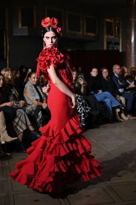 International Flamenco Fashion Week Madrid, (SIMOF) - 30 Oct 2025 A model walks in a Pilar Vera design at the International Flamenco Fashion Week Madrid, (SIMOF) show, at the Wellington Hotel. Madrid Spain Copyright: xAtilanoxGarciax xSOPAxImagesx FOTO54046