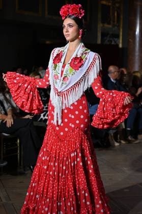 International Flamenco Fashion Week Madrid, (SIMOF) - 30 Oct 2025 A model walks in a Flor De Cerezo design at the International Flamenco Fashion Week Madrid, (SIMOF) show, at the Wellington Hotel. Madrid Spain Copyright: xAtilanoxGarciax xSOPAxImagesx FOTO54069