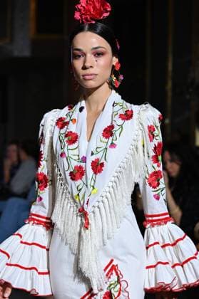 International Flamenco Fashion Week Madrid, (SIMOF) - 30 Oct 2025 A model walks in a Flor De Cerezo design at the International Flamenco Fashion Week Madrid, (SIMOF) show, at the Wellington Hotel. Madrid Spain Copyright: xAtilanoxGarciax xSOPAxImagesx FOTO54070