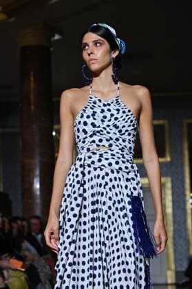 International Flamenco Fashion Week Madrid, (SIMOF) - 30 Oct 2025 A model walks in a Peca design at the International Flamenco Fashion Week Madrid, (SIMOF) show, at the Wellington Hotel. Madrid Spain Copyright: xAtilanoxGarciax xSOPAxImagesx FOTO54114