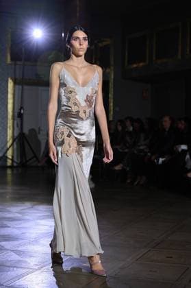 International Flamenco Fashion Week Madrid, (SIMOF) - 30 Oct 2025 A model walks in a Victorio and Lucchino design at the International Flamenco Fashion Week Madrid, (SIMOF) show, at the Wellington Hotel. Madrid Spain Copyright: xAtilanoxGarciax xSOPAxImagesx FOTO54144
