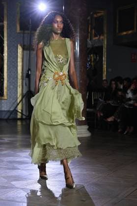 International Flamenco Fashion Week Madrid, (SIMOF) - 30 Oct 2025 A model walks in a Victorio and Lucchino design at the International Flamenco Fashion Week Madrid, (SIMOF) show, at the Wellington Hotel. Madrid Spain Copyright: xAtilanoxGarciax xSOPAxImagesx FOTO54145