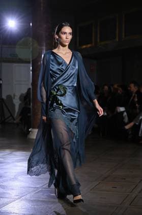International Flamenco Fashion Week Madrid, (SIMOF) - 30 Oct 2025 A model walks in a Victorio and Lucchino design at the International Flamenco Fashion Week Madrid, (SIMOF) show, at the Wellington Hotel. Madrid Spain Copyright: xAtilanoxGarciax xSOPAxImagesx FOTO54167