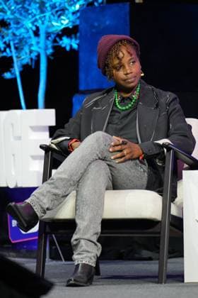 TRIBECA FESTIVAL LISBOA Dee Rees addresses the audience during first day of Tribeca Festival Lisboa 2025 in Lisbon, Portugal. 10 30 2025 Lisboa Unicorn Factory Lisboa Lisboa Portugal Copyright: xBrunoxdexCarvalhox