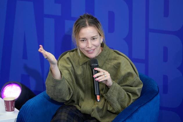 TRIBECA FESTIVAL LISBOA Piper Perabo addresses the audience during first day of Tribeca Festival Lisboa 2025 in Lisbon, Portugal. 10 30 2025 Lisboa Unicorn Factory Lisboa Lisboa Portugal Copyright: xBrunoxdexCarvalhox
