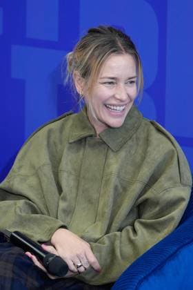 TRIBECA FESTIVAL LISBOA Piper Perabo addresses the audience during first day of Tribeca Festival Lisboa 2025 in Lisbon, Portugal. 10 30 2025 Lisboa Unicorn Factory Lisboa Lisboa Portugal Copyright: xBrunoxdexCarvalhox