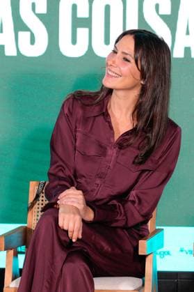 TRIBECA FESTIVAL LISBOA Soraia Chaves addresses the audience during first day of Tribeca Festival Lisboa 2025 in Lisbon, Portugal. 10 30 2025 Lisboa Unicorn Factory Lisboa Lisboa Portugal Copyright: xBrunoxdexCarvalhox