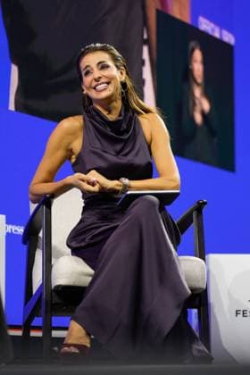 TRIBECA FESTIVAL LISBOA Catarina Furtado addresses the audience during first day of Tribeca Festival Lisboa 2025 in Lisbon, Portugal. 10 30 2025 Lisboa Unicorn Factory Lisboa Lisboa Portugal Copyright: xBrunoxdexCarvalhox