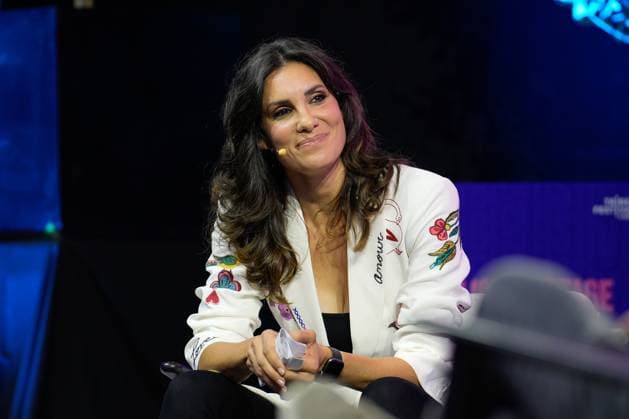 TRIBECA FESTIVAL LISBOA Daniela Ruah addresses the audience during first day of Tribeca Festival Lisboa 2025 in Lisbon, Portugal. 10 30 2025 Lisboa Unicorn Factory Lisboa Lisboa Portugal Copyright: xBrunoxdexCarvalhox