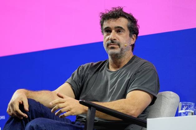 TRIBECA FESTIVAL LISBOA Augusto Fraga addresses the audience during first day of Tribeca Festival Lisboa 2025 in Lisbon, Portugal. 10 30 2025 Lisboa Unicorn Factory Lisboa Lisboa Portugal Copyright: xBrunoxdexCarvalhox