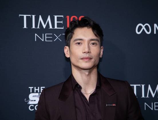 Manny Jacinto arrives on the red carpet for the 2025 TIME100 Next at Current at Chelsea Piers Pier 59 on Thursday, October 30, 2025 in New York City.  NYP20251030530 SERENAxXUxNING