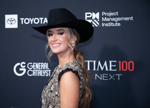 Lainey Wilson arrives on the red carpet for the 2025 TIME100 Next at Current at Chelsea Piers Pier 59 on Thursday, October 30, 2025 in New York City.  NYP20251030523 SERENAxXUxNING