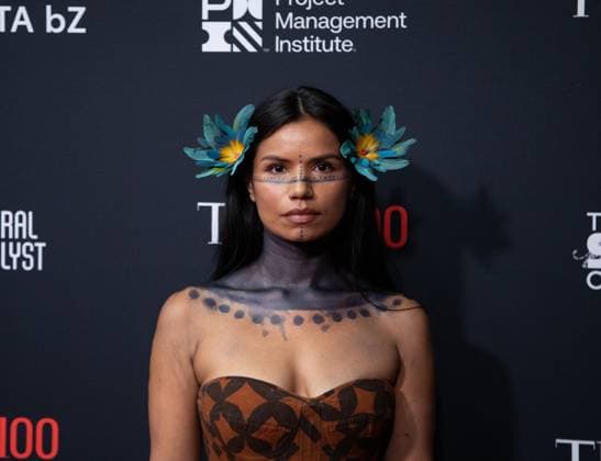 Nina Gualinga arrives on the red carpet for the 2025 TIME100 Next at Current at Chelsea Piers Pier 59 on Thursday, October 30, 2025 in New York City.  NYP20251030540 SERENAxXUxNING