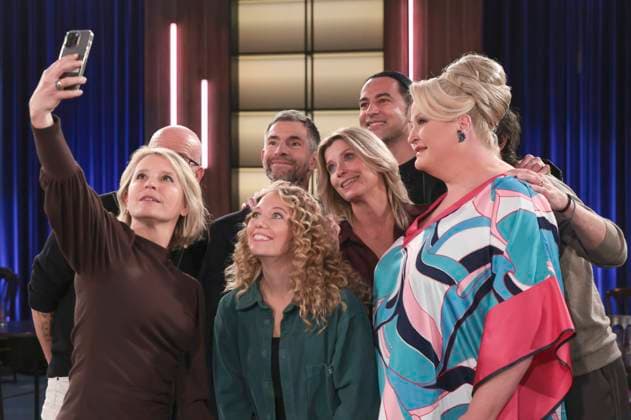 Susan Link, Lotta Lubkoll, Micky Beisenherz, Valerie Niehaus, Bülent Ceylan and Daphne de Luxe at the recording of the WDR talk show Kölner Treff at WDR Studio BS 3 Cologne, 30 10 2025 Foto:xR.xSchmiegeltx xFuturexImagex koelner_treff3010_5002