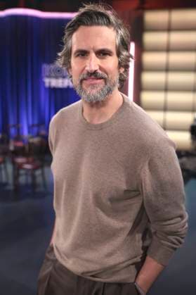 Tom Beck at the recording of the WDR talk show Kölner Treff at WDR Studio BS 3 Cologne, 30 10 2025 Foto:xR.xSchmiegeltx xFuturexImagex koelner_treff3010_5016