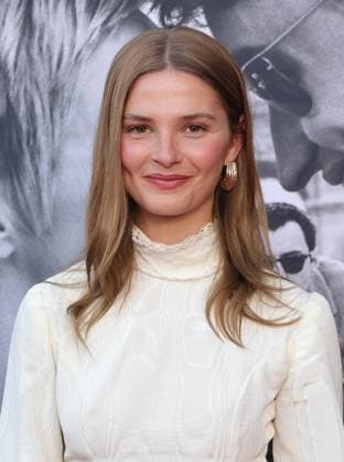 30 October 2025 - Los Angeles, California - Stefanie Scott. The French American Film Festival Screening of Netflix s Nouvelle Vague held at the DGA Theater Complex. Los Angeles USA - ZUMAa123 20251030_zaa_a123_044 Copyright: xADx