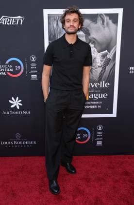30 October 2025 - Los Angeles, California - Aubry Dullin. The French American Film Festival Screening of Netflix s Nouvelle Vague held at the DGA Theater Complex. Los Angeles USA - ZUMAa123 20251030_zaa_a123_092 Copyright: xADx