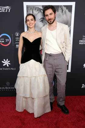 30 October 2025 - Los Angeles, California - Zoey Deutch, Guillaume Marbeck. The French American Film Festival Screening of Netflix s Nouvelle Vague held at the DGA Theater Complex. Los Angeles USA - ZUMAa123 20251030_zaa_a123_098 Copyright: xADx