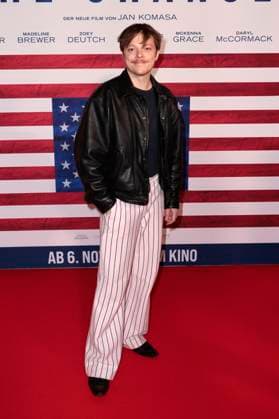 Lukas Leibe at the premiere of the feature film Make Me Feel in the Astor Film Lounge Berlin, 30 10 2025 Foto:xS.xGabschx xFuturexImagex change_5023