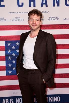 Ben Münchow at the premiere of the feature film Make Me Feel in the Astor Film Lounge Berlin, 30 10 2025 Foto:xS.xGabschx xFuturexImagex change_5049