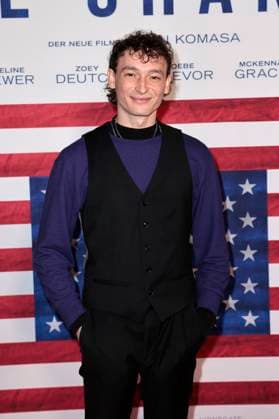 Jonathan Lade at the premiere of the feature film Make Me Feel in the Astor Film Lounge Berlin, 30 10 2025 Foto:xS.xGabschx xFuturexImagex change_5051