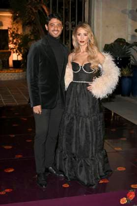 Carlos Vela with wife Saioa Canibano at the 5 Dia De Muertos Gala presented by Lexus, Tequila Don Julio, Nike, Dnero, Mattel, Calamigos Ranch and Maremoto at Los¯Angeles¯River¯Center¯ ¯Gardens Los Angeles, 30 10 2025 Foto:xD.xStarbuckx xFuturexImagex muertos_5020