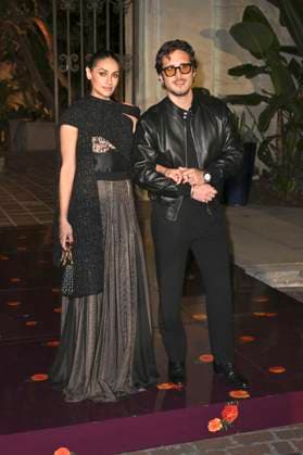 Renata Notni and Diego Boneta at the 5 Dia De Muertos Gala presented by Lexus, Tequila Don Julio, Nike, Dnero, Mattel, Calamigos Ranch and Maremoto at Los¯Angeles¯River¯Center¯ ¯Gardens Los Angeles, 30 10 2025 Foto:xD.xStarbuckx xFuturexImagex muertos_5028