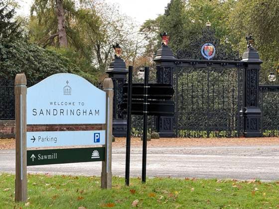 It was very quiet and life seemed to be carrying on as normal around the Sandringham Estate today. General views around Sandringham. Andrew Mountbatten Windsor, formerly Prince Andrew, is reported to have been banished to a private home on the Sandringham Estate in Norfolk. Prince Andrew, Sandringham, Norfolk, on 31st October, 2025 **NO CREDIT** 