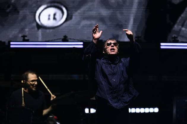OASIS CONCERT MELBOURNE, Liam Gallagher of English rock band Oasis performs during the first show of their Australian tour at Marvel Stadium, in Melbourne, Friday, October 31, 2025. ( NO ARCHIVING, EDITORIAL USE ONLY MELBOURNE VICTORIA AUSTRALIA  Copyright: xJOELxCARRETTx 20251031139970218863