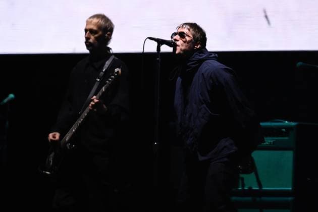 OASIS CONCERT MELBOURNE, Liam Gallagher of English rock band Oasis performs during the first show of their Australian tour at Marvel Stadium, in Melbourne, Friday, October 31, 2025. ( NO ARCHIVING, EDITORIAL USE ONLY MELBOURNE VICTORIA AUSTRALIA  Copyright: xJOELxCARRETTx 20251031195753539356