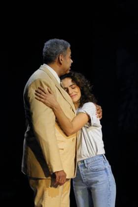 Falilou Seck as Paul, gallery owner and Sesede Terziyan as Lisa during the photo rehearsal for Berlin Karl Marx Platz at Maxim Gorki Theater in Berlin, October 30, 2025 Play and direction Hakan Savas Mican Stage Alissa Kolbusch Costumes Miriam Marto and Sylvia Rieger Premiere is on November 1, 2025 Maxim Gorki Theater Berlin Karl Marx Platz