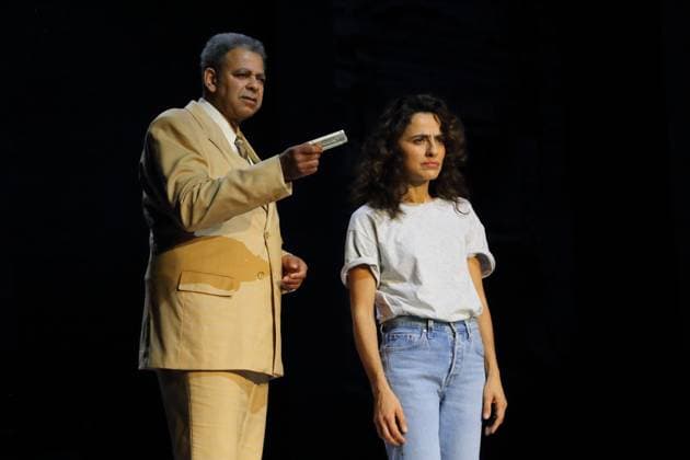 Falilou Seck as Paul, gallery owner and Sesede Terziyan as Lisa during the photo rehearsal for Berlin Karl Marx Platz at Maxim Gorki Theater in Berlin, October 30, 2025 Play and direction Hakan Savas Mican Stage Alissa Kolbusch Costumes Miriam Marto and Sylvia Rieger Premiere is on November 1, 2025 Maxim Gorki Theater Berlin Karl Marx Platz