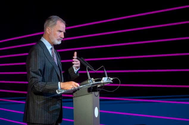 King Felipe VI attends the first Iberoamerican Future Congress King Felipe VI will speak at the Iberoamerican Future Congress, at Casa América, on October 31, 2025, in Madrid Spain Organized by the Iberoamerican General Secretariat SEGIB and the Foundation Encuentros del Futuro FEF , the event will address, between October 30 and 31, issues such as the future of world order, the crisis of democracy, smart cities, neuro-rights or education in the era of artificial intelligence 31 OCTOBER 2025 Madrid Madrid Madrid Spain  Copyright: xAlbertoxOrtegax 7068928