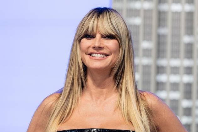 October 30, 2025, Bronx, New York, USA: Heidi Klum visits the Empire State Building in New York, NY on October 30, 2025 for ceremonial lighting in orange to celebrate Halloween. Bronx USA - ZUMAr339 20251030_znp_r339_050 Copyright: xLevxRadinx