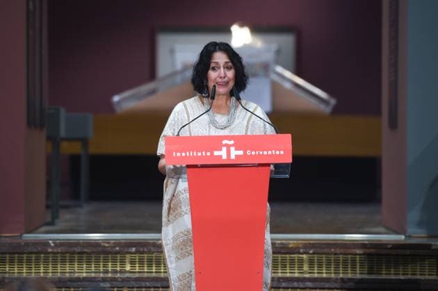 Albares opens the exhibition Half of the world Women in indigenous Mexico The curator of the exhibition, Karina Romero Blanco, during the opening of the exhibition Half of the world Women in indigenous Mexico , on October 31, 2025, in Madrid Spain The exhibition has been organized by the AECID together with the National Institute of Anthropology and History of Mexico INAH 31 OCTOBER 2025 Spain  Copyright: xGustavoxValientex 7069306