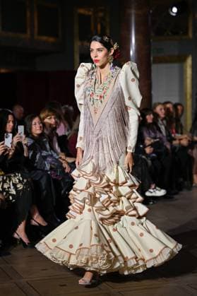 October 31, 2025, Madrid, Spain: A model walks in a Amparo Pardal design at the International Flamenco Fashion Week Madrid, (SIMOF) show, at the Wellington Hotel. Madrid Spain - ZUMAs197 20251031_aaa_s197_044 Copyright: xAtilanoxGarciax